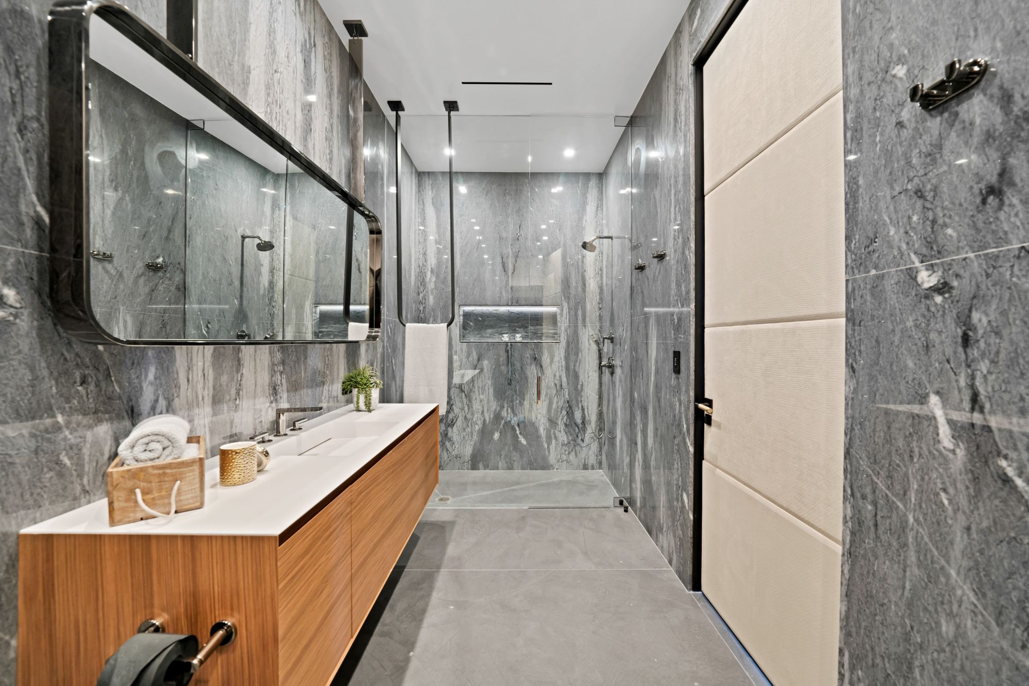 Flicker Estate — marble bath and vanity