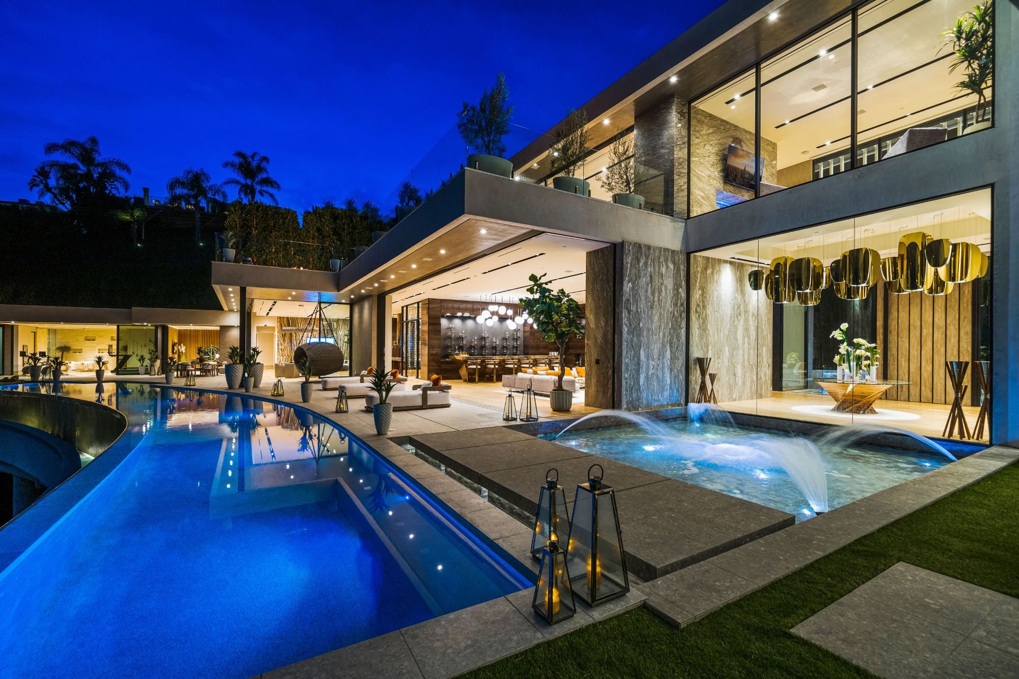 The Flicker Estate — The Wall Street Journal