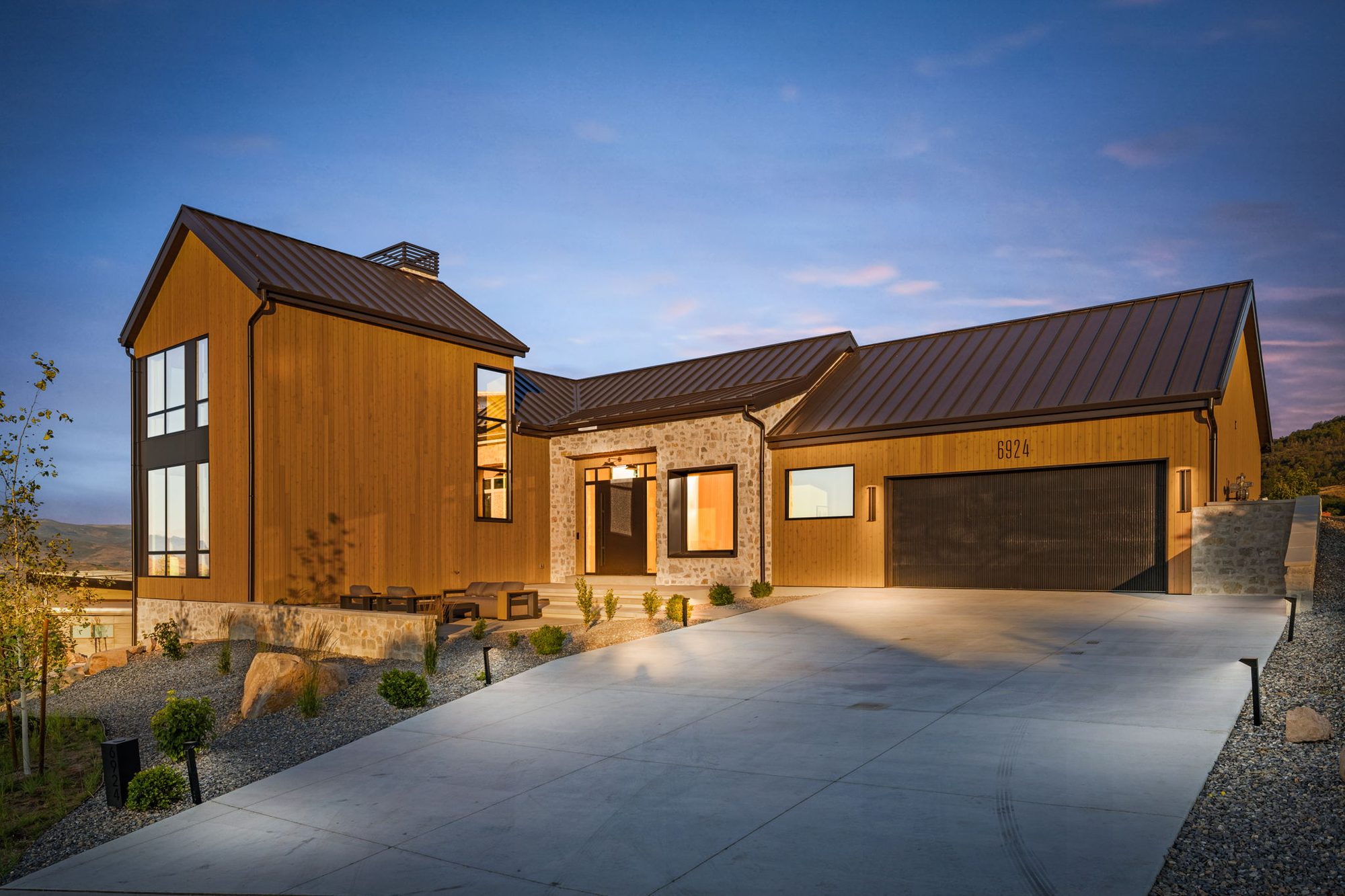 Roderick Builders — Modern Home Builders