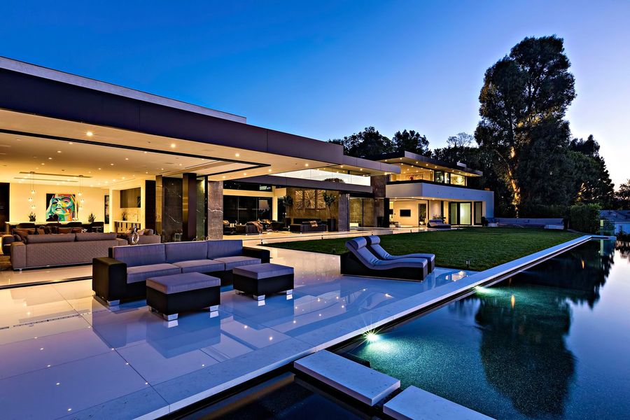Stradella — Bel Air estate at dusk — Roderick Builders California